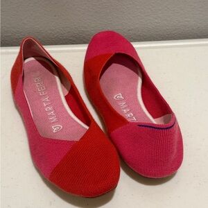 Rothys x Marta Ferri Size 9.5 Flame Azalea Merino Wool Blend Round Toe